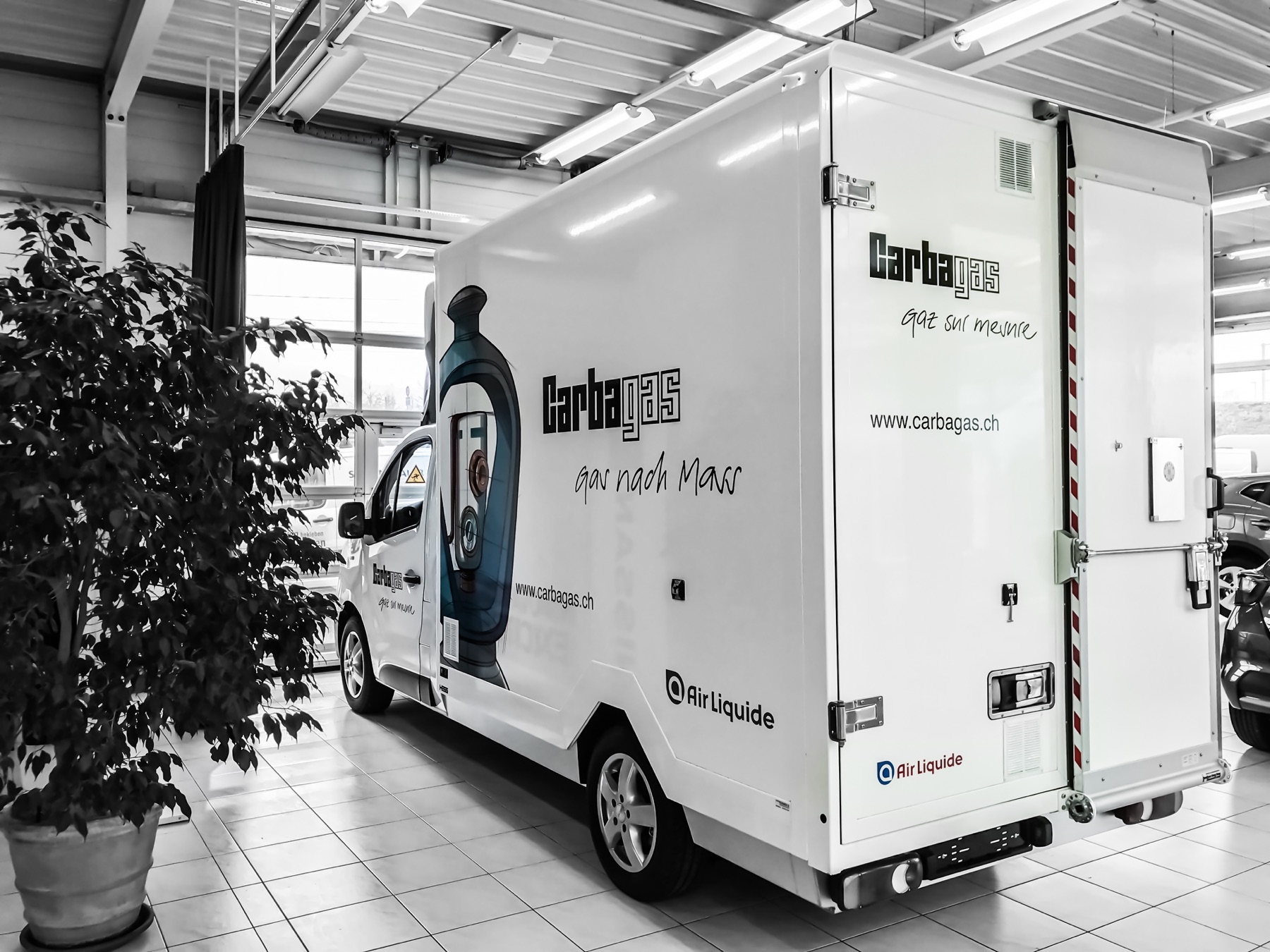 Fahrzeugbeschriftung / Car Wrapping – Referenz 10