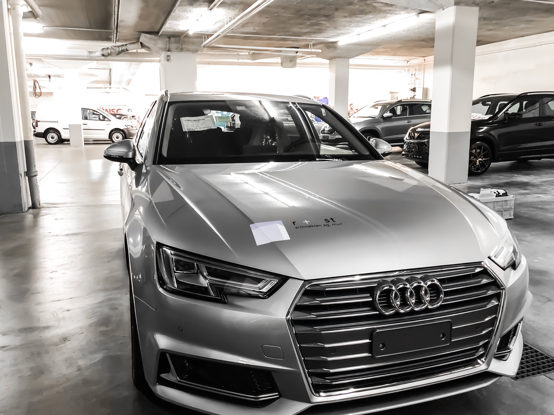 Fahrzeugbeschriftung / Car Wrapping – Referenz 11